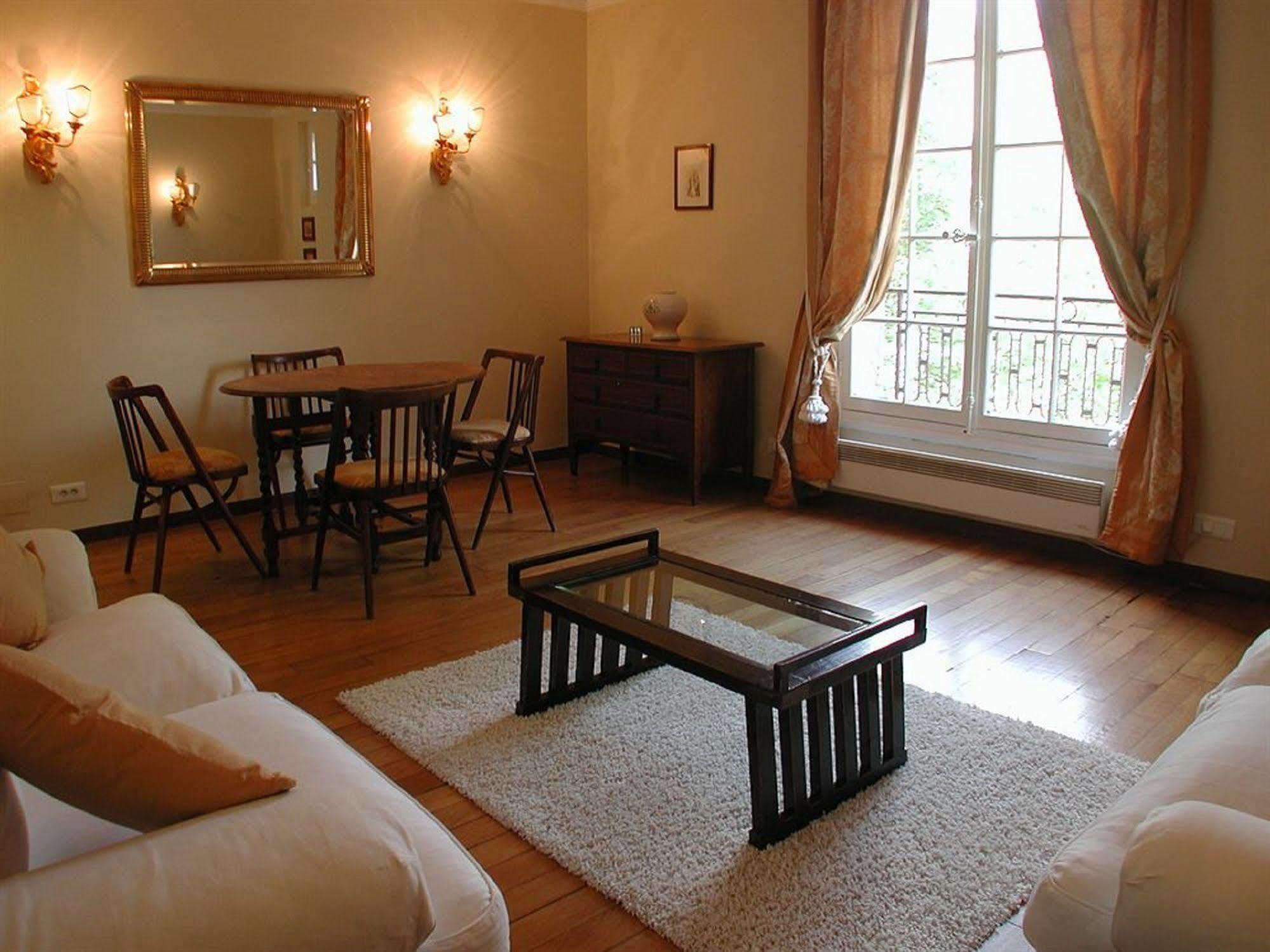 Mithouard Apartamento *